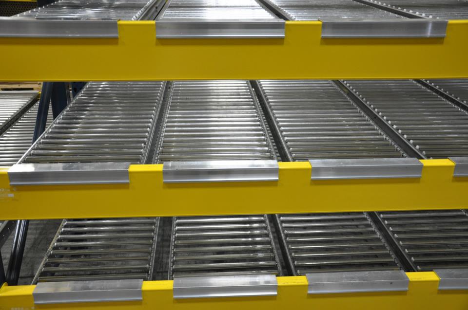 Carton Flow Rack storage system example